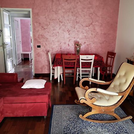 B&B Smiling Napoli Esterno foto