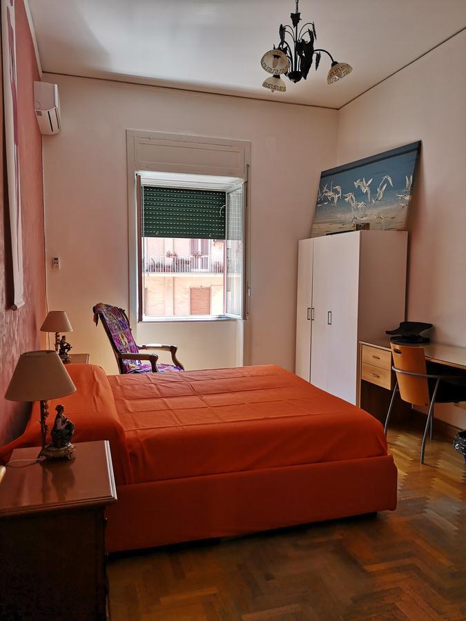 B&B Smiling Napoli Esterno foto